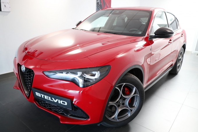 Alfa Romeo - Stelvio 2,2 16V 210PS AT8 Q4 Sprint MY23